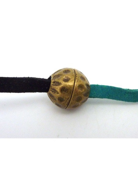 Fermoir aimanté rond 14,8mm gravé en métal bronze pour cordon 5mm