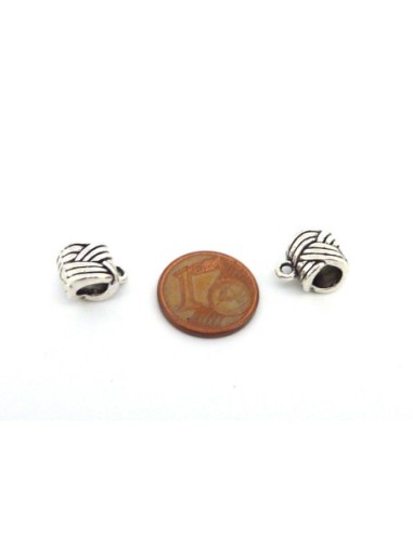 Perle support breloque argenté pour cordon de 5mm en métal travaillé