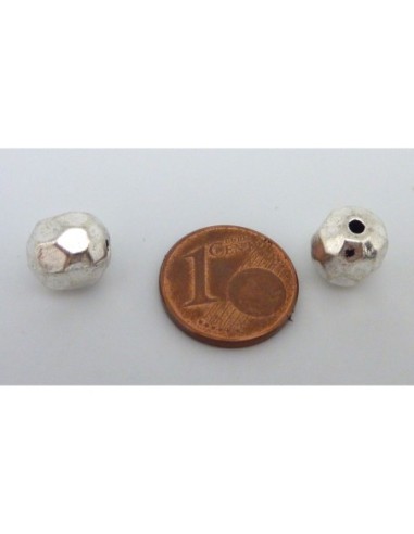 10 Perles rondes olive facettées 8,7mm en métal argenté