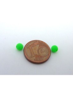 10 perles rondes fines 4mm en verre de couleur vert fluo 2