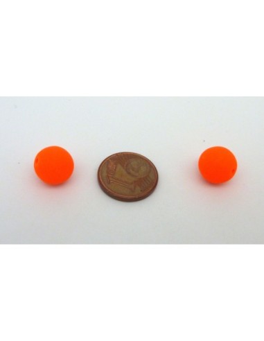 2 perles rondes 10mm en verre de couleur orange...