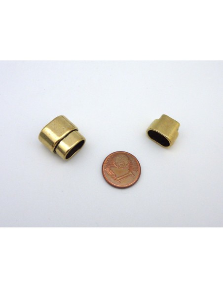 Fermoir aimanté en métal doré pâle trou 10mm x 7mm