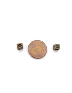 20 perles cube, facette 4,7mm en métal de couleur bronze 2