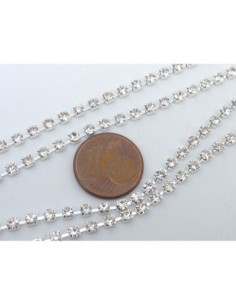 Chainette strass fine en métal argenté 2