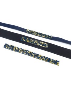 1 bande de 1cm de large sur 11cm de long de strass... 2
