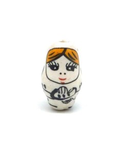 Perle poupée russe blanc cassé matriochka
