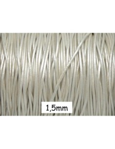 Cordon cuir blanc cassé écru effet nacré craquelé 1,5mm