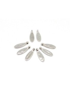 10 breloques pendentif navette pampille en métal argenté martelé