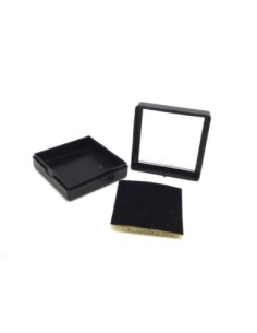Petits écrins carré 4cm X 4cm X 1,5cm de couleur noir 2