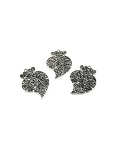 Pendentif feuille argenté en métal