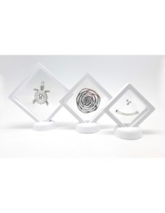 présentoir, cadre très original carré en pvc de couleur blanc
