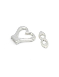 Fermoir toggle coeur pour lanière de 4mm en métal argenté