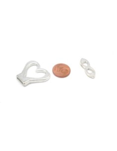 Fermoir toggle coeur pour lanière de 4mm en métal argenté 2