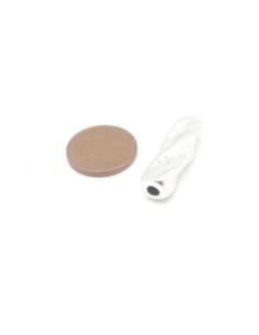 perles tube torsadé ciselé en métal argenté 23mm x 7,3mm 2
