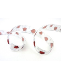 Ruban motif coeur rouge sur fond blanc et gris 2